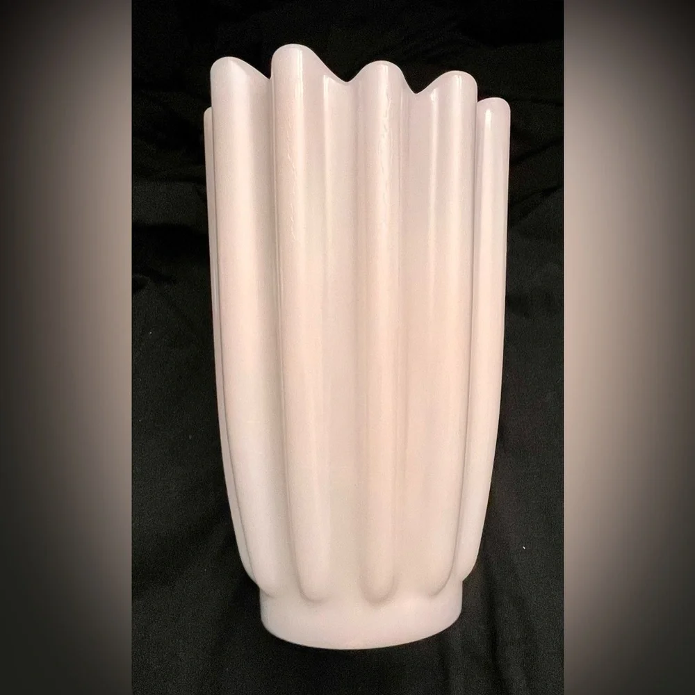 Fostoria Celestial Milk Glass Vase VTG MCM Asymmetric Ribbed 8